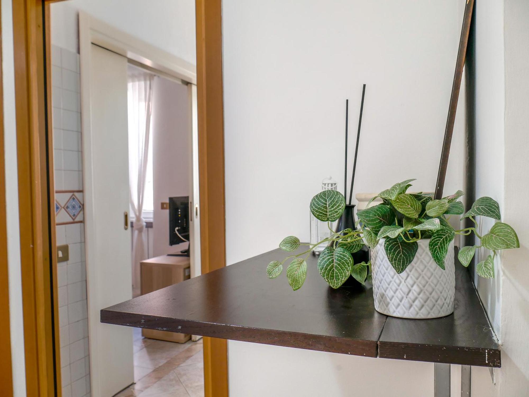רומא Modern 1 Bedroom Near Metro מראה חיצוני תמונה